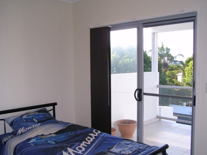 5/415 Scarborough Road, Scarborough QLD 4020