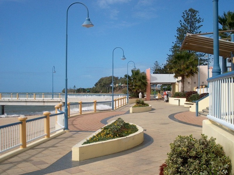 93 Redcliffe Parade, Redcliffe QLD 4020