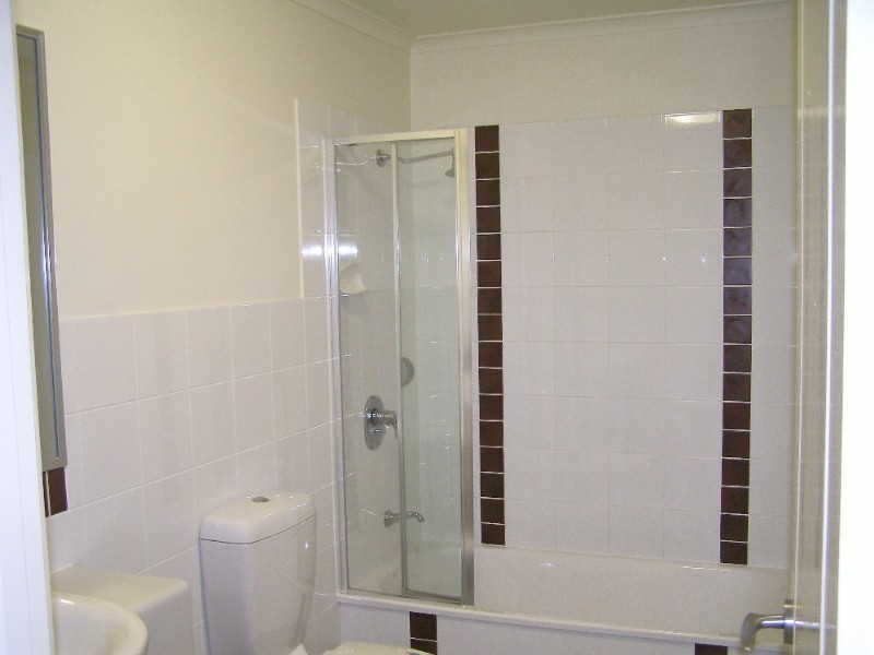 41 Anzac Avenue, Redcliffe QLD 4020