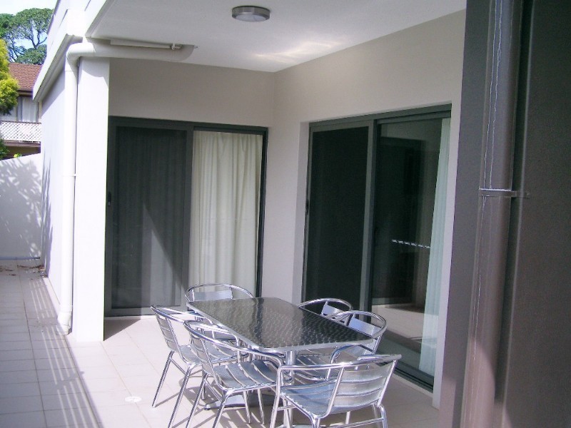 41 Anzac Avenue, Redcliffe QLD 4020