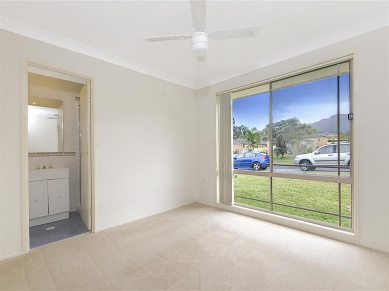 7 Selwyn Grove, Horsley NSW 2530