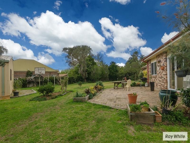 3a Manikato Place, Kembla Grange NSW 2526