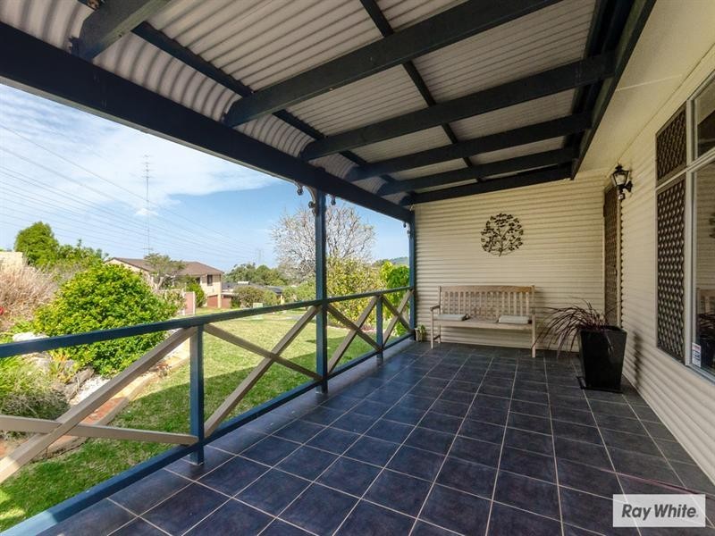 4 Dimond Avenue, Kanahooka NSW 2530