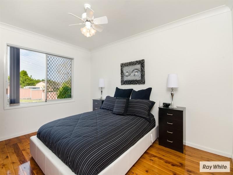 4 Dimond Avenue, Kanahooka NSW 2530