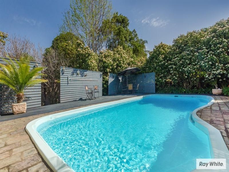 4 Dimond Avenue, Kanahooka NSW 2530