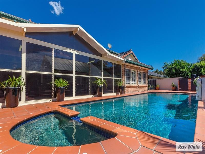 4 Harriet Spearing Drive, Woonona NSW 2517