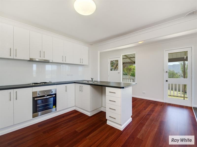 82 Tait Avenue, Kanahooka NSW 2530