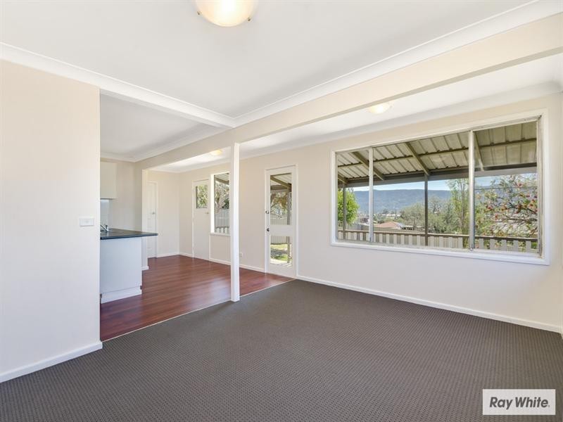 82 Tait Avenue, Kanahooka NSW 2530