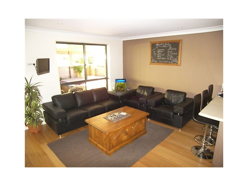 41 MURRA MURRA Road, Kanahooka NSW 2530