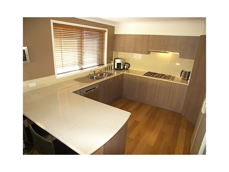 41 MURRA MURRA Road, Kanahooka NSW 2530