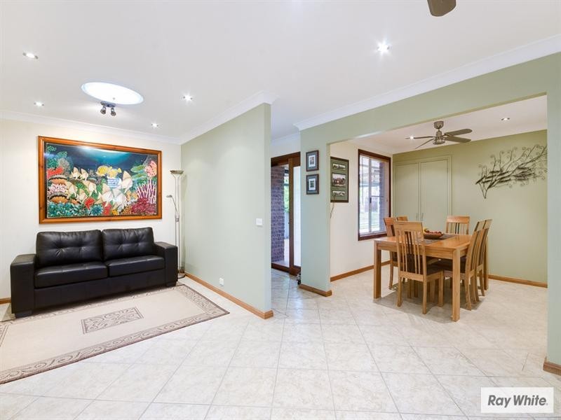 9 Greenbrook Place, Horsley NSW 2530