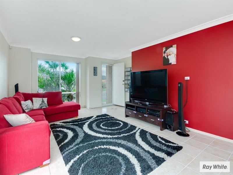 13 Silverwood Place, Horsley NSW 2530