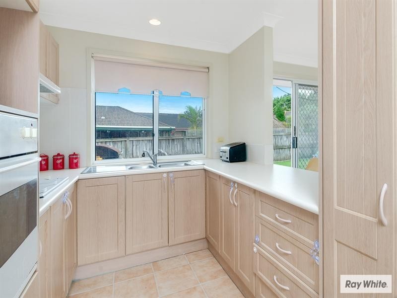 13 Silverwood Place, Horsley NSW 2530