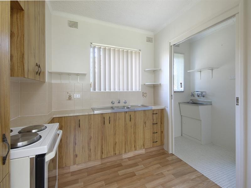 2/17 Prince Edward Drive, Brownsville NSW 2530