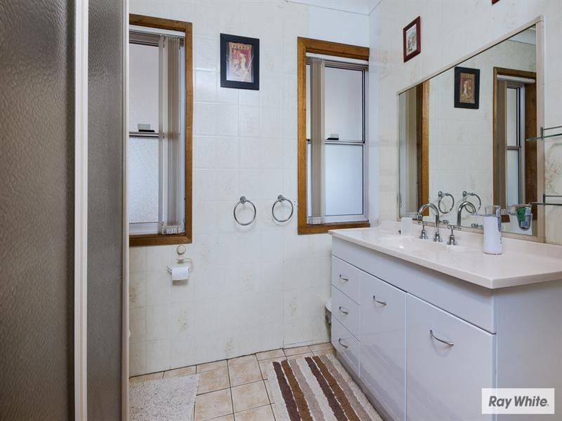 2 Culgoa Crescent, Koonawarra NSW 2530