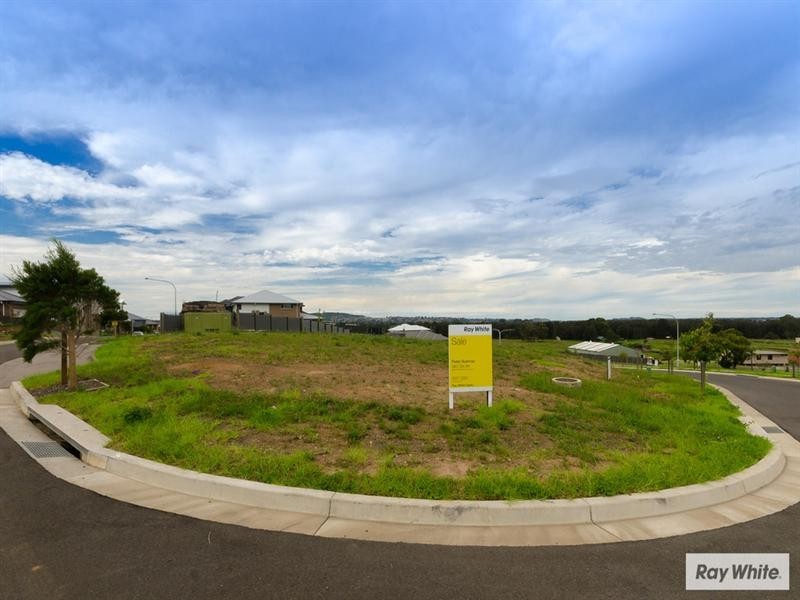 21 Brooks Terrace, Kanahooka NSW 2530