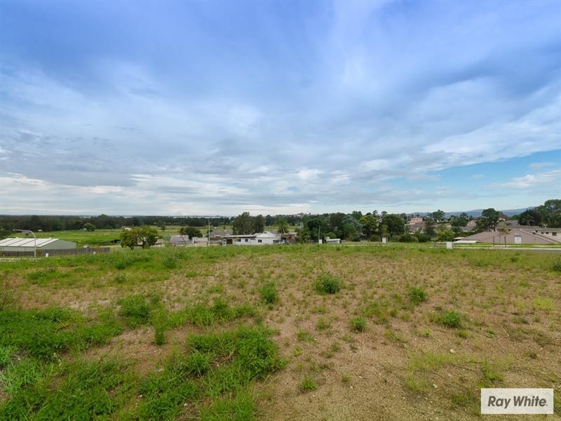 21 Brooks Terrace, Kanahooka NSW 2530