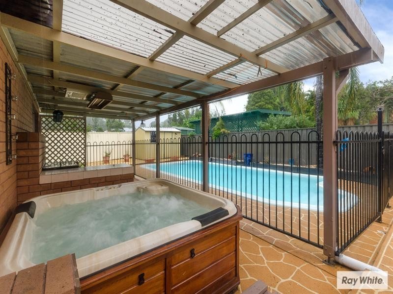 21 Melaleuca Avenue, Dapto NSW 2530