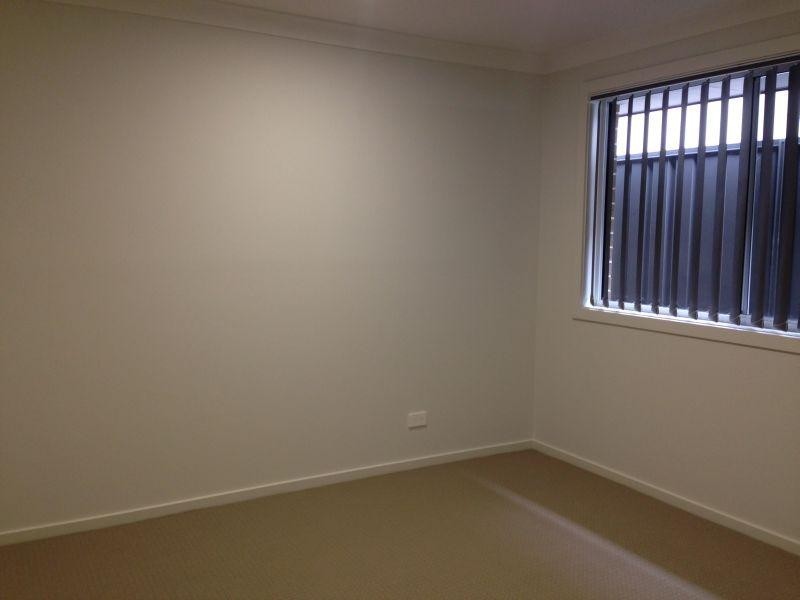 27 Brooks Reach Road, Horsley NSW 2530