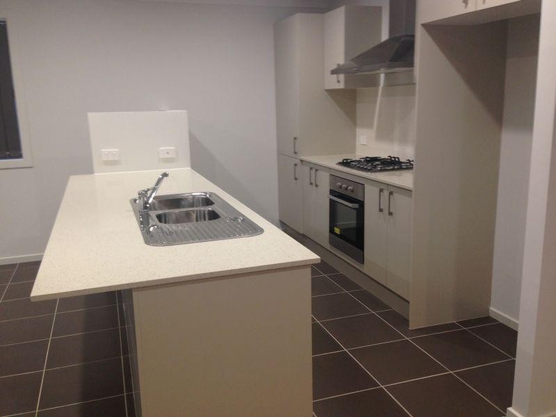 27 Brooks Reach Road, Horsley NSW 2530