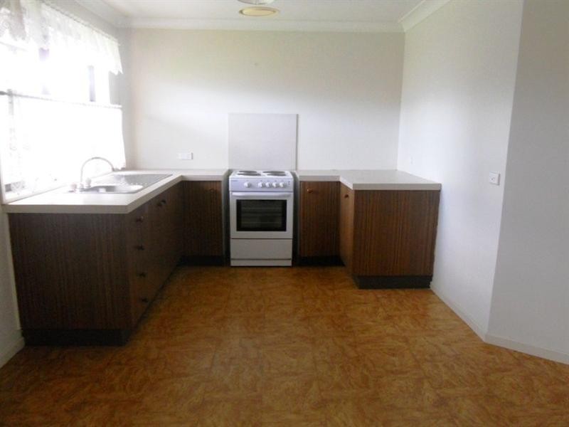 10 Throsby Avenue, Horsley NSW 2530