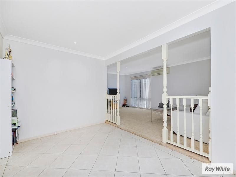 22 Jenail Place, Horsley NSW 2530