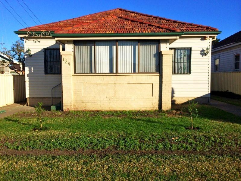 124 Kembla Street, Wollongong NSW 2500