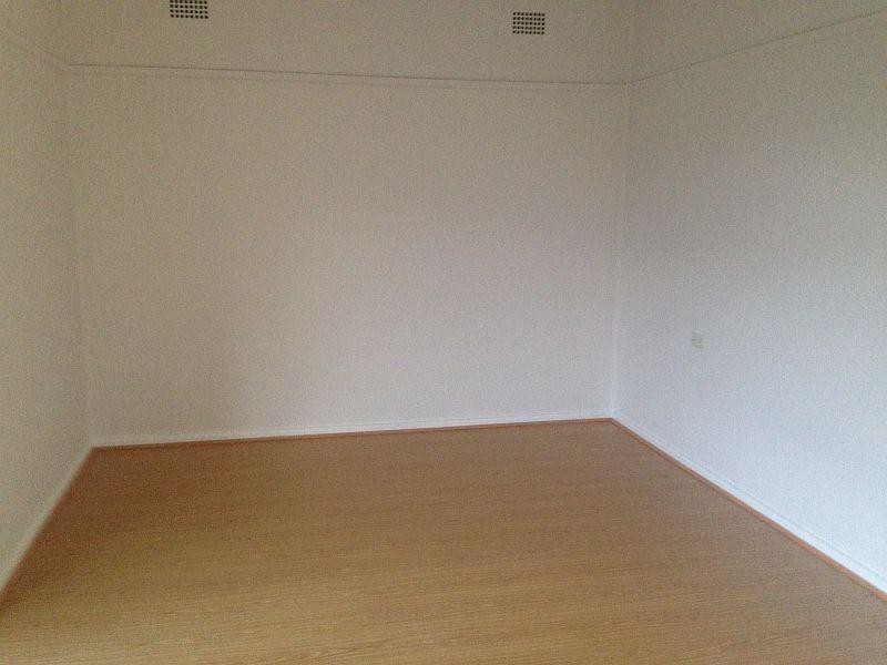 18 Burke Way, Berkeley NSW 2506