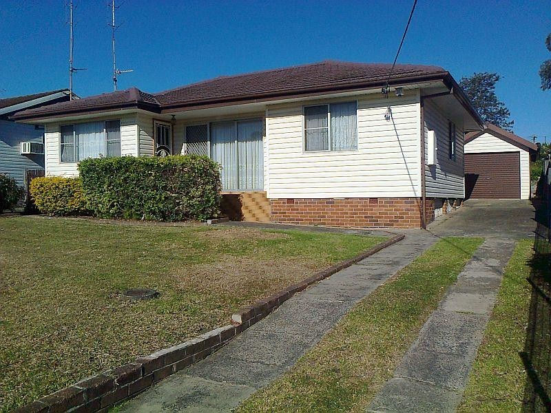 60 Queen Street, Warilla NSW 2528