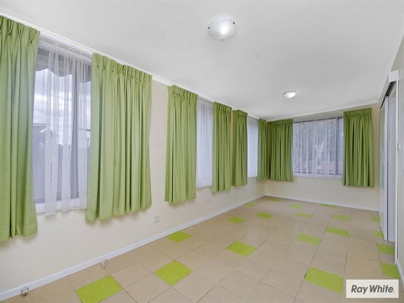 25 Craig Crescent, Dapto NSW 2530