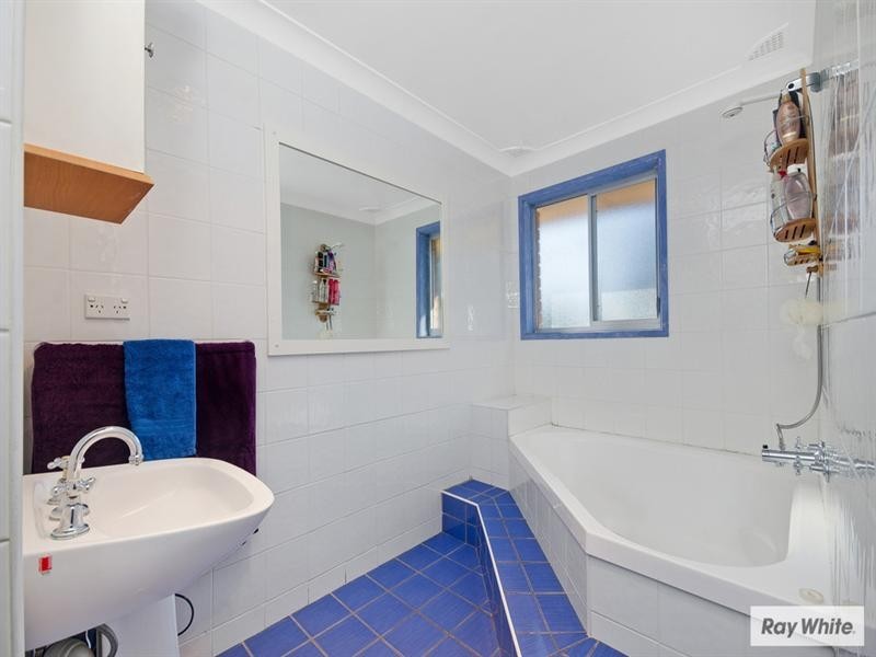 79 Bright Parade, Dapto NSW 2530