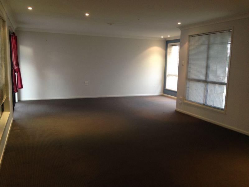 4 Arboreal Place, Horsley NSW 2530