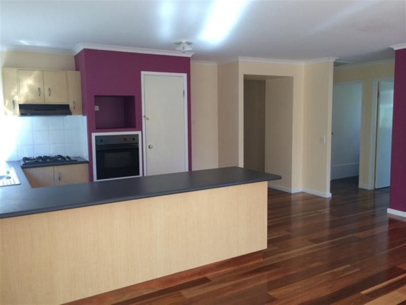 12 Herriot Place, Horsley NSW 2530