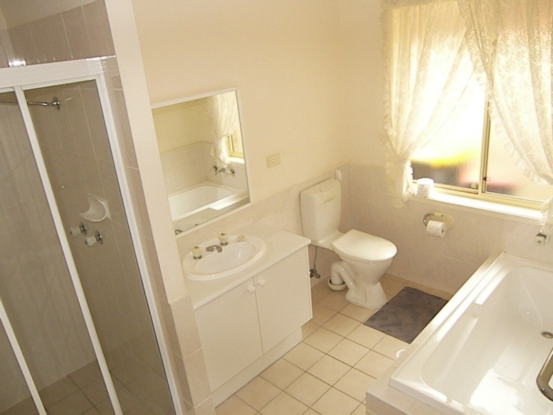 13 Marie Place, Horsley NSW 2530