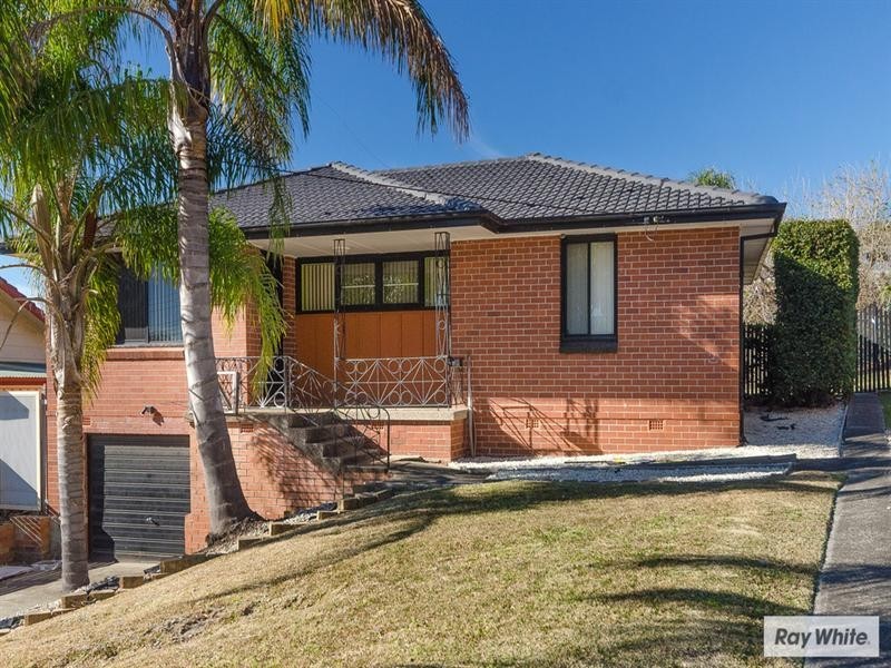 7 Weemala Crescent, Koonawarra NSW 2530