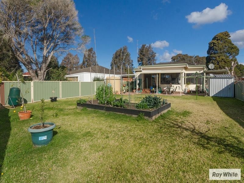 43 Craig Crescent, Dapto NSW 2530