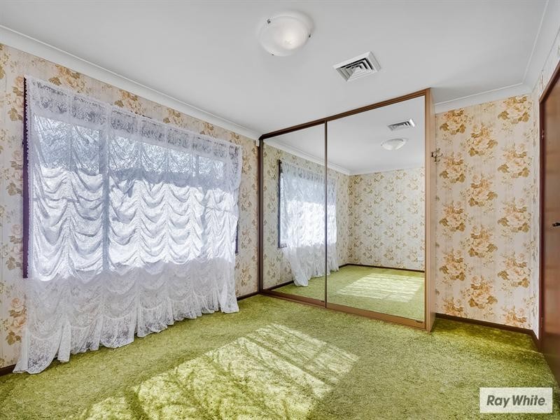 11 Rutledge Avenue, Dapto NSW 2530