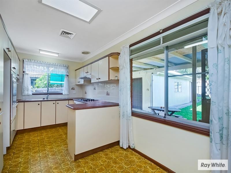 11 Rutledge Avenue, Dapto NSW 2530