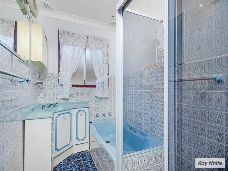 11 Rutledge Avenue, Dapto NSW 2530