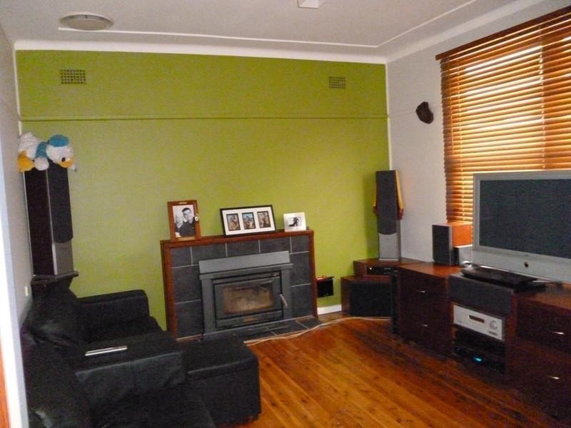 25 Rhondda Street, Berkeley NSW 2506