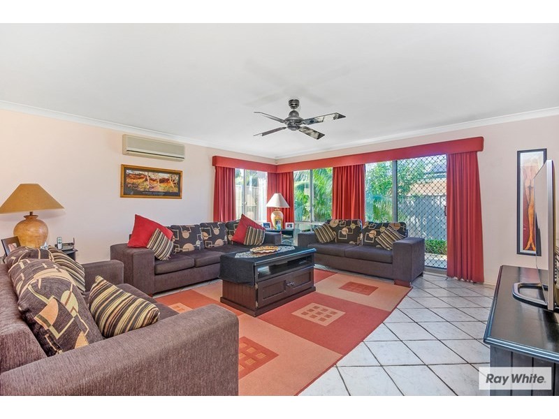 37 Lucas Drive, Horsley NSW 2530