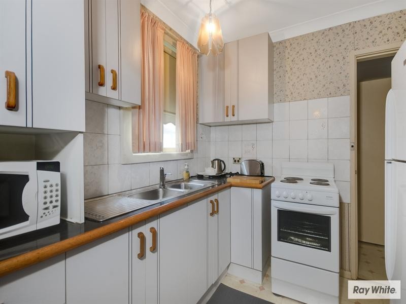 502 Northcliffe Drive, Berkeley NSW 2506