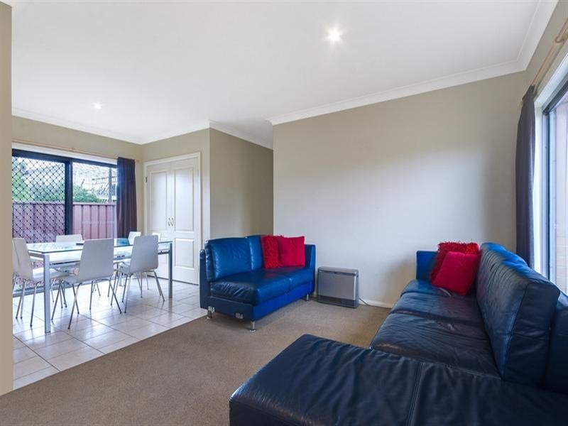 2/30 Byamee Street, Dapto NSW 2530