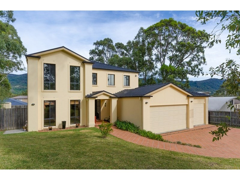 42 Mundoonen Crescent, Horsley NSW 2530