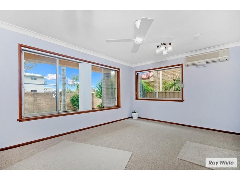 27 Dorrigo Avenue, Woonona NSW 2517