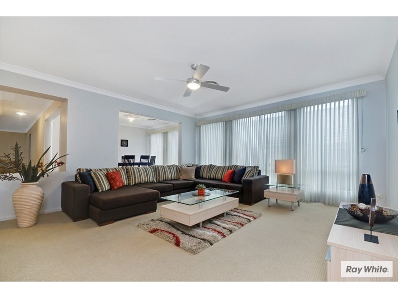 6 Weston Place, Horsley NSW 2530