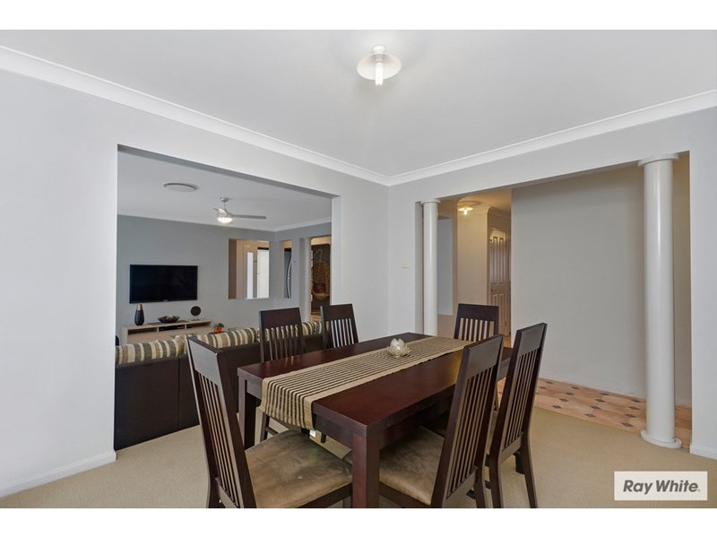 6 Weston Place, Horsley NSW 2530