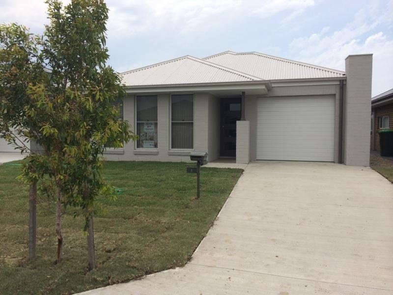 5 Hobbs Street, Horsley NSW 2530
