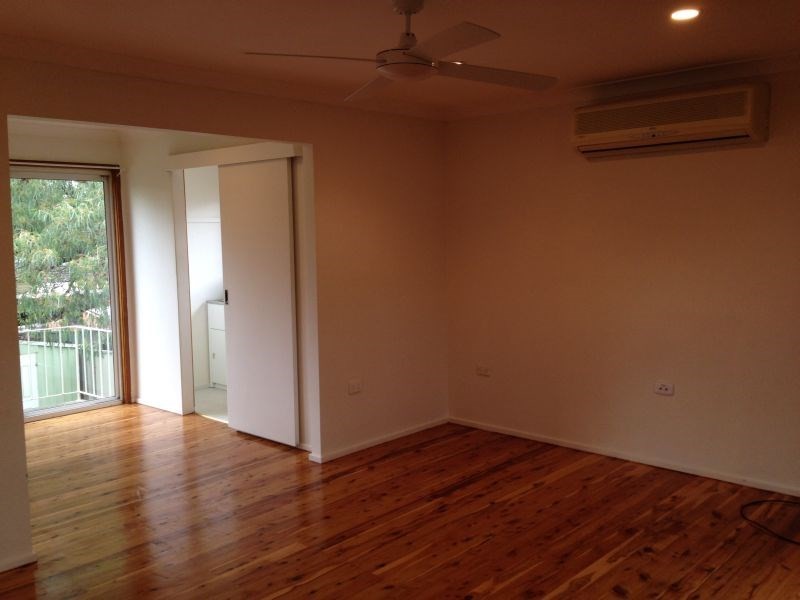 9 Deeson Place, Dapto NSW 2530