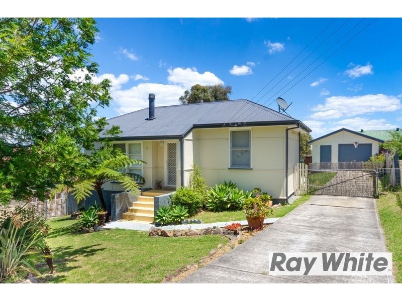 18 Kent Street, Berkeley NSW 2506